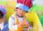 幼儿园角色游戏：快乐的小厨师