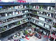 上海民国最豪华公寓成“猪笼寨” 为摄影胜地
