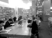 宁波传统书店举步维艰 正在尝试多元化转型