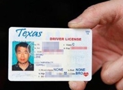 男子酒驾被查 掏出美国驾照：有驾驶证不就行了嘛