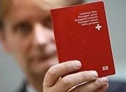 瑞士将再次公投“全民发钱” 每月躺着挣1.6万